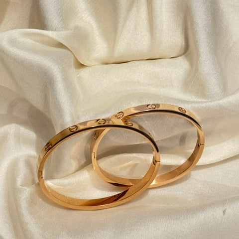 Gold Love Bangle Bracelet Kara | Bracelet For Women Girls | Women Jewelry | Women Fashion ₨345